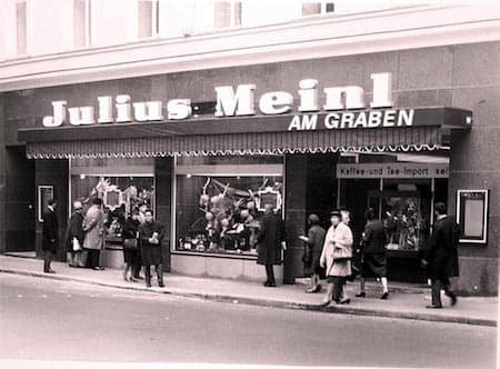 Meinl-Kaffee-haus-Ambiente-bild-retro-1950-sw